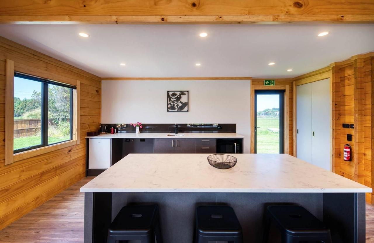 Deerbrooke Kaikoura Chalets - Chalet 1 ภายนอก รูปภาพ