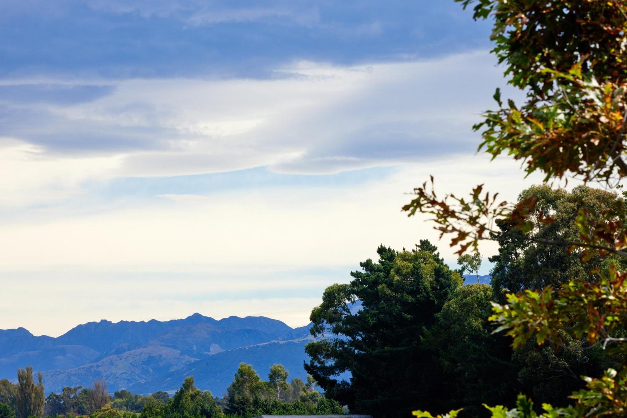Deerbrooke Kaikoura Chalets - Chalet 1 ภายนอก รูปภาพ